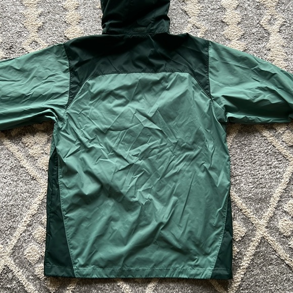 Columbia packable jacket - Picture 5 of 8